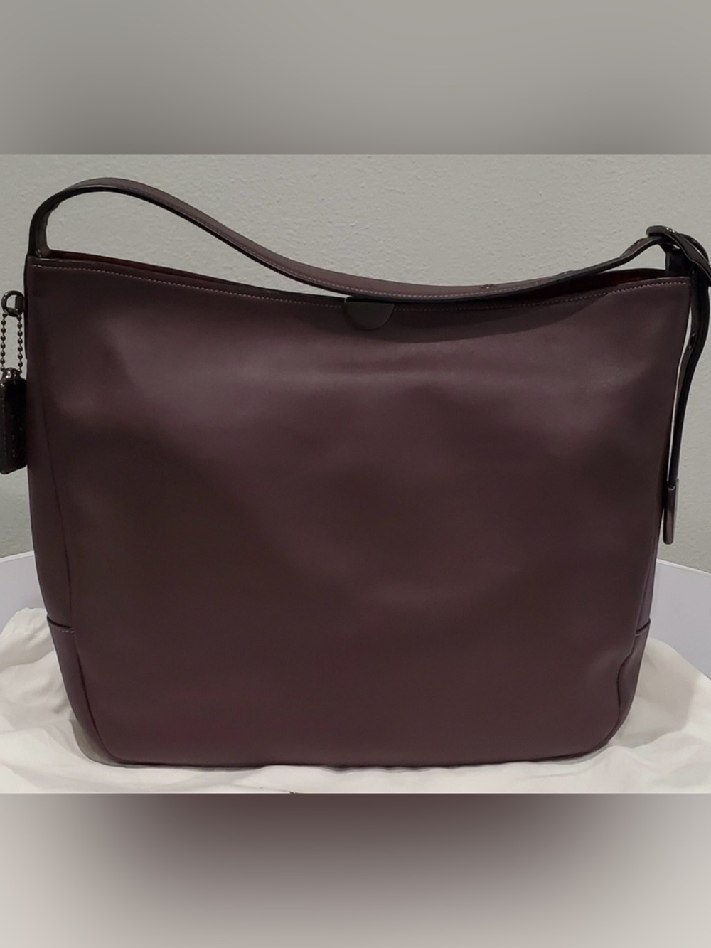 Coach Bedford smooth glove tanned leather hobo handbag EUC